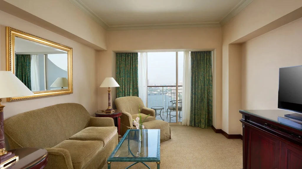 الفندق جراند نايل تاور - القاهرة